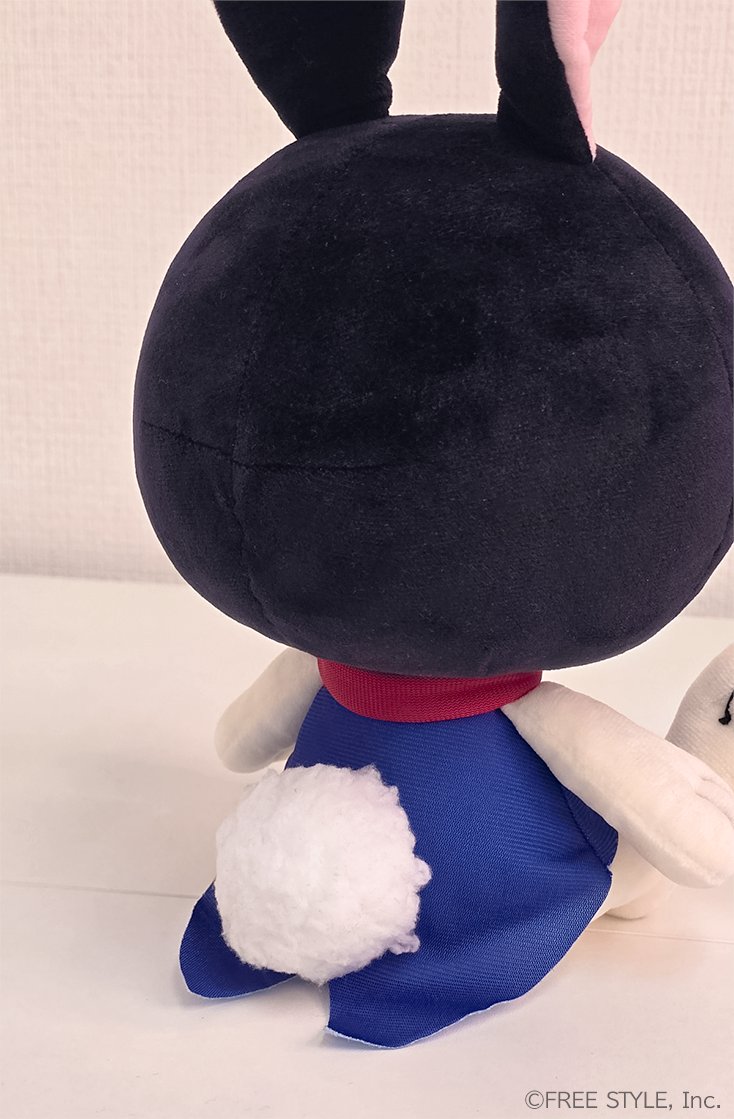 ✨🐰ぬいぐるみ発売中🐰✨

#ヴィレッジヴァンガード さんから、グリのぬいぐるみのサンプルが届きました‼️
手触りがよくて思わず撫でたくなっちゃう⁉
ぬいぐるみのご購入はこちらから👇
vvstore.jp/i/vv_000000000…

受注期間は9月2日(月) 9:00まで❗

#オバケイドロ #ぬいぐるみ