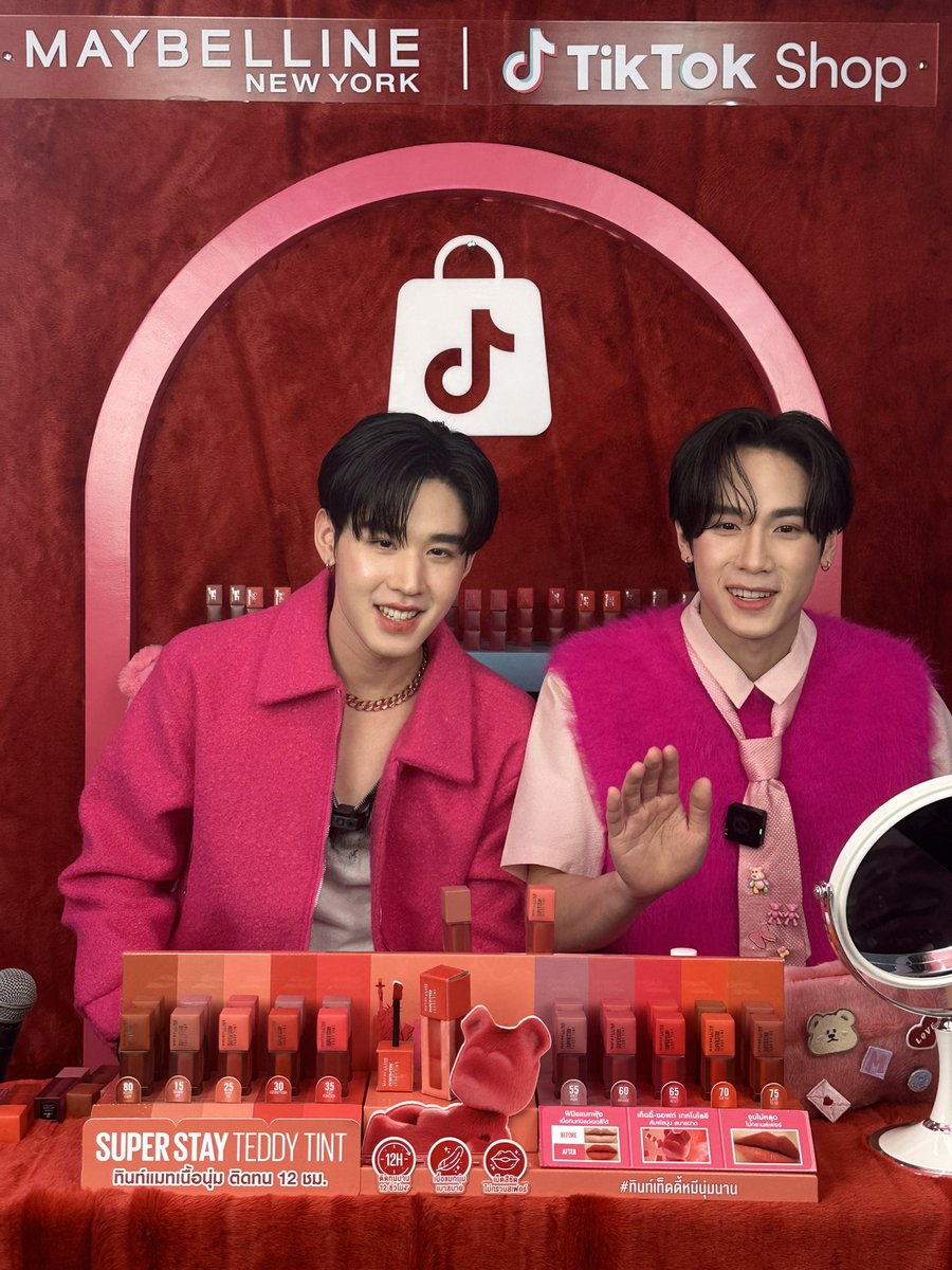 Maybelline_TH's tweet image. แฟนๆให้คะแนนลุคนี้ของริวจาว่า เท่าไรดีคะ? นุ่มฟูเหมาะกับเทดดี้สุดๆ🧸💖

TEDDYTINT x RYUJAVA
#MaybellinexRyuJava
