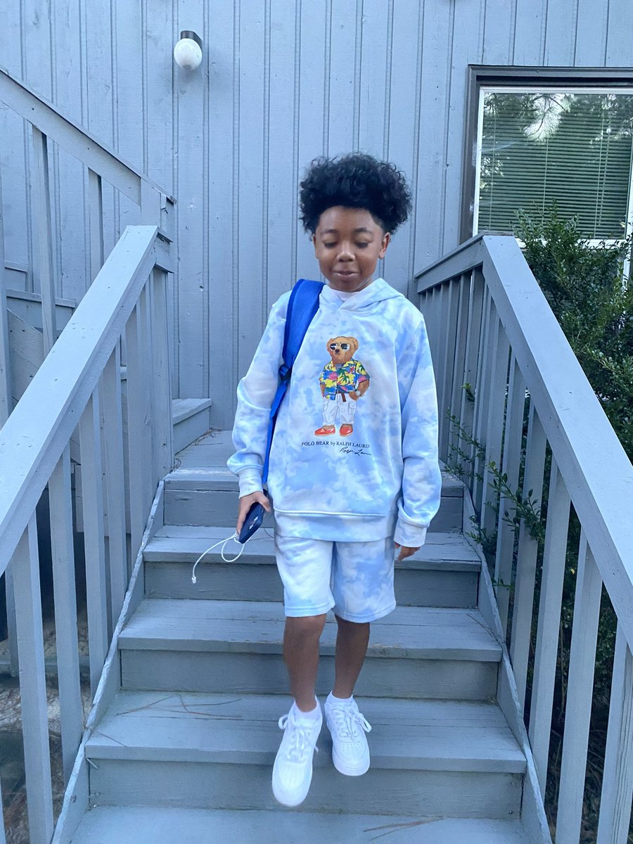 ajayapricee's tweet photo. good morning twitter this my nephew outfit for today he’s so cuteeee 😍😍 https://t.co/aYGpsGWflS