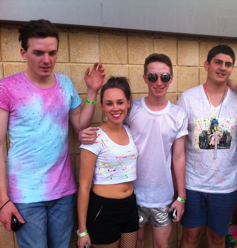antpats2's tweet photo. Well it’s officially been 10 years since #artRAVESydney 🩷🥺 will never ever forget this special time and all the memories we made together https://t.co/BJipgeiNo6