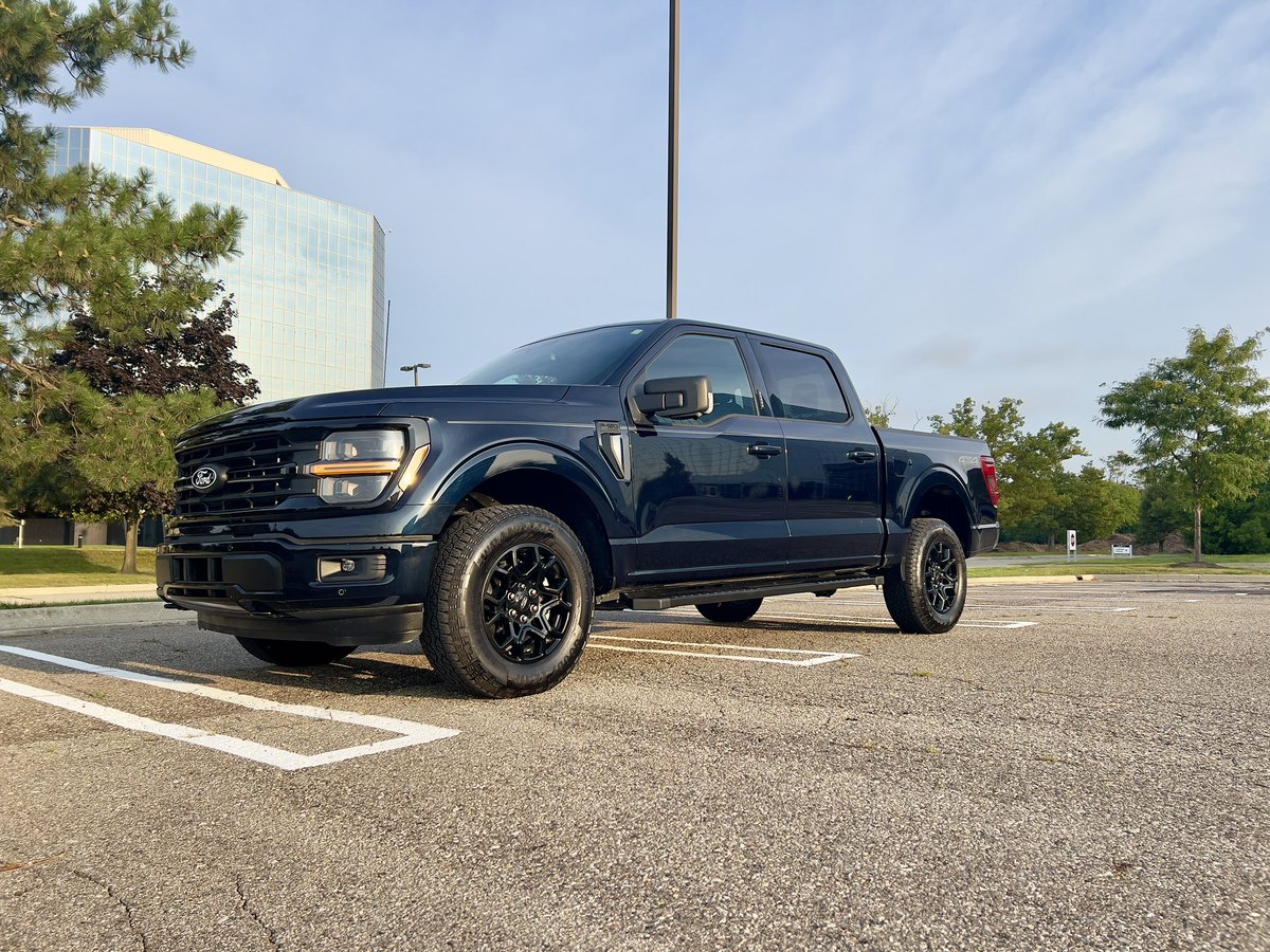 New truck, gonna go rip it through a Meso later