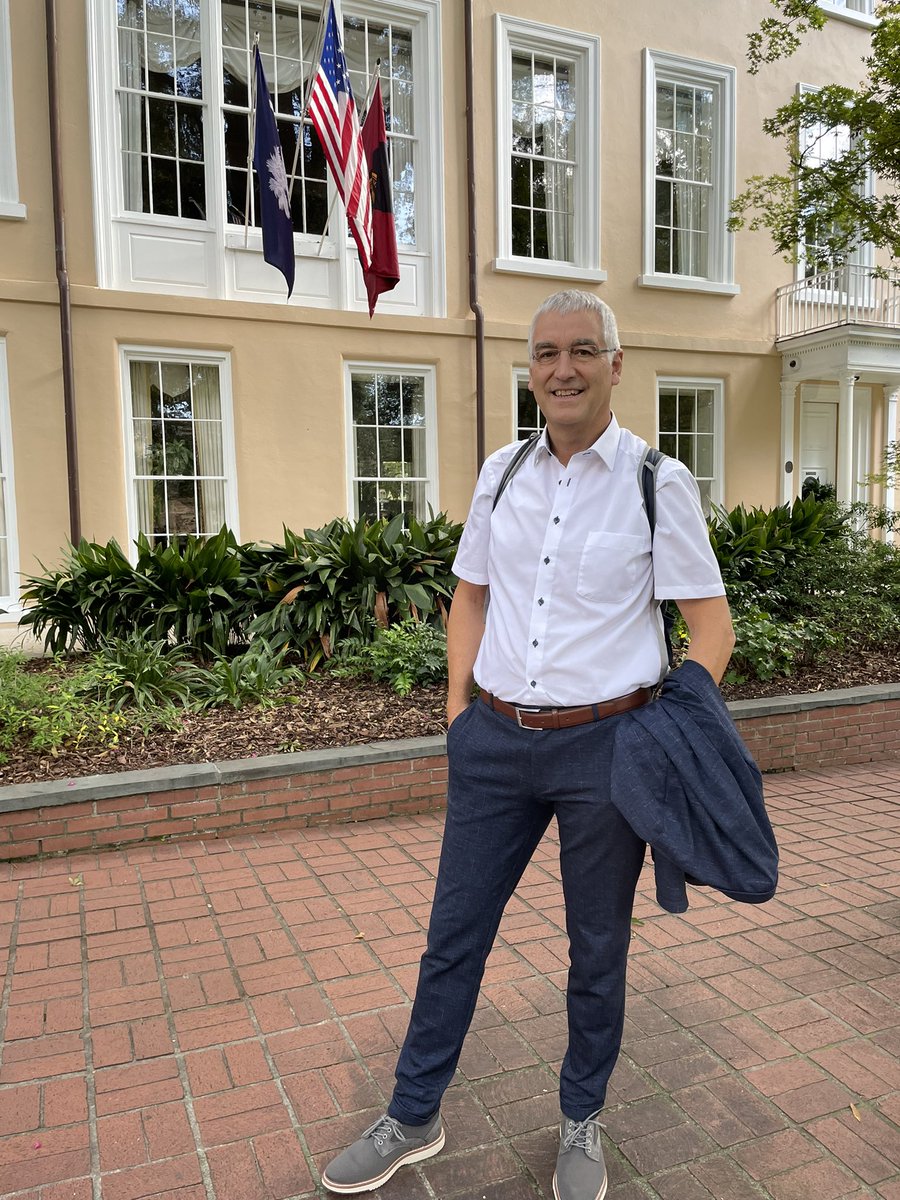 Presenting my research on person-centered methods at the University of South Carolina, Columbia. Thank you to the faculty for the valuable cooperation. <a href="/UofSC/">University of South Carolina</a> #UofSC  #fau #UniFAU  
<a href="/Hornegger/">Joachim Hornegger</a> #FAUprof.