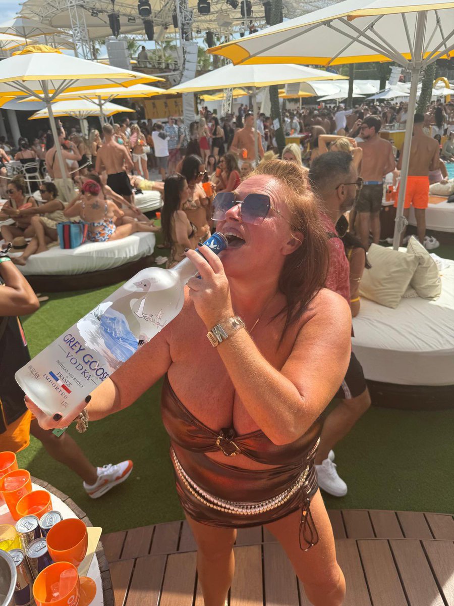 Lady Laura Milligan tweet media