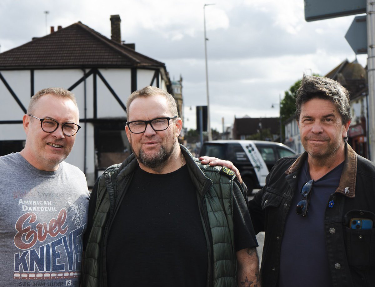 Philip Dodd (@thephilipdodd) on Twitter photo The latest <a href="/WeDidItMedway/">We Did It Medway</a> episode is live: a celebration of the incredible heritage of charity in the Medway towns: round-table chat with Martin Sissons of <a href="/Wattscharities/">Watts Charities</a>, Janet Fischer of <a href="/LiveMusicNowUK/">Live Music Now</a> + John Portman, dementia hero + out on the streets with <a href="/thestreetangel2/">The Gillingham street angels</a>… The latest <a href="/WeDidItMedway/">We Did It Medway</a> episode is live: a celebration of the incredible heritage of charity in the Medway towns: round-table chat with Martin Sissons of <a href="/Wattscharities/">Watts Charities</a>, Janet Fischer of <a href="/LiveMusicNowUK/">Live Music Now</a> + John Portman, dementia hero + out on the streets with <a href="/thestreetangel2/">The Gillingham street angels</a>…