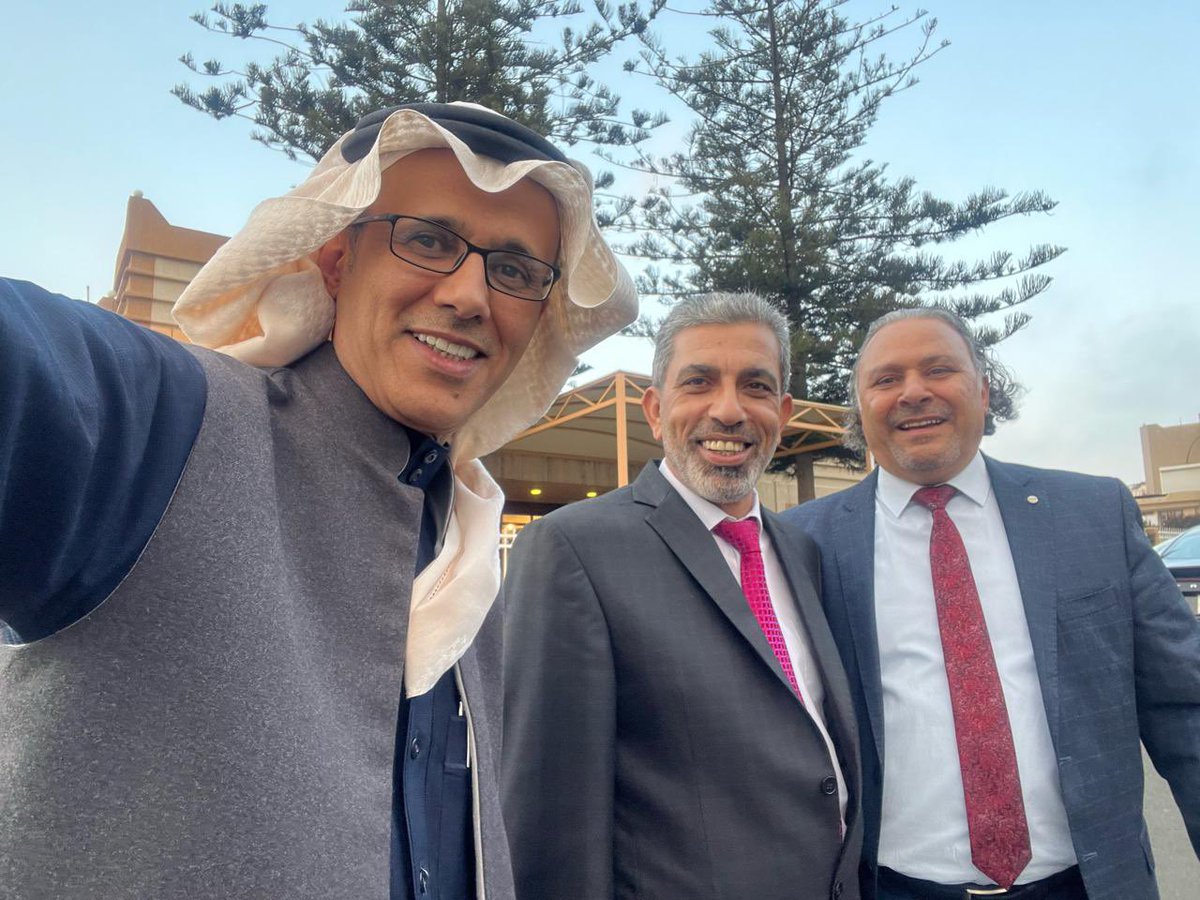 أحمد السروي (@ahmed_alsarawy) on Twitter photo #مفلح_العدوان الفنان الأردني التقيت به في مهرجان قمم للفنون الجبلية في أبها ٢٠٢٤م إذ كان أحد الضيوف المشاركين في الندوات الثقافية.وفي العدد الأخير من المجلة العربية <a href="/Arabic_Mag/">المجلة العربية</a>
يكتب أبها بهذه اللغة الراقية والسرد الممتع. وصحبة غالية كذلك مع صديقنا الفنان القدير #فراس_المصري #مفلح_العدوان الفنان الأردني التقيت به في مهرجان قمم للفنون الجبلية في أبها ٢٠٢٤م إذ كان أحد الضيوف المشاركين في الندوات الثقافية.وفي العدد الأخير من المجلة العربية <a href="/Arabic_Mag/">المجلة العربية</a>
يكتب أبها بهذه اللغة الراقية والسرد الممتع. وصحبة غالية كذلك مع صديقنا الفنان القدير #فراس_المصري