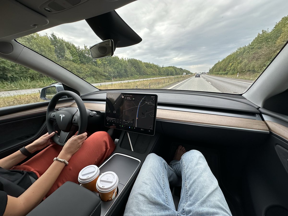 Linus ✦ Ekenstam tweet media