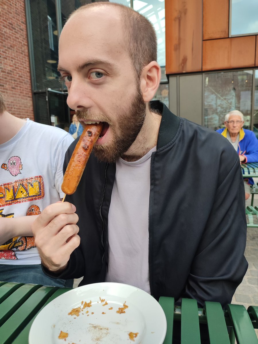 Hexisbex tweet media