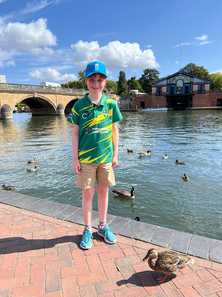 #Shenleyontour #Getthebadgein #henley