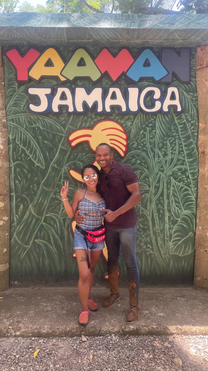 PINAYJD's tweet image. Yesterday was our 2 yr wedding anniversary. Late on the post, but we celebrated you and I. Then again, we’re always celebrating our Love and we’re still celebrating. In the past 5 years, we’ve bought property and bought a house. You’ve supported me in writing my books.