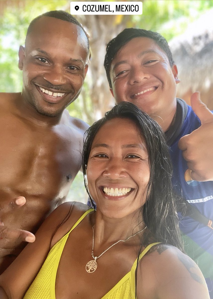 PINAYJD's tweet image. Yesterday was our 2 yr wedding anniversary. Late on the post, but we celebrated you and I. Then again, we’re always celebrating our Love and we’re still celebrating. In the past 5 years, we’ve bought property and bought a house. You’ve supported me in writing my books.