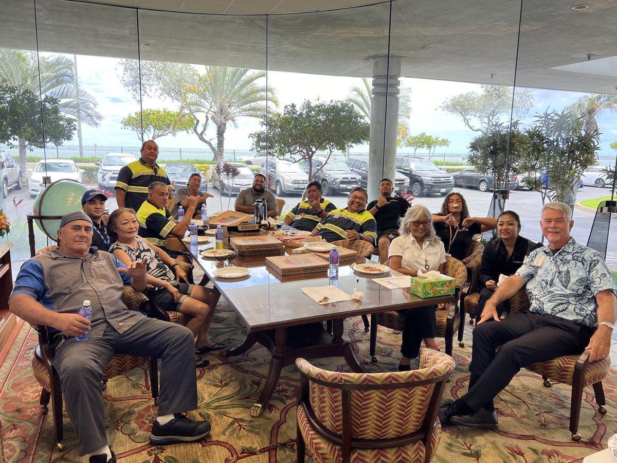 Aloha and Mahalo from our Team #PHNL#Castle&amp;Cooke Aviation Honolulu