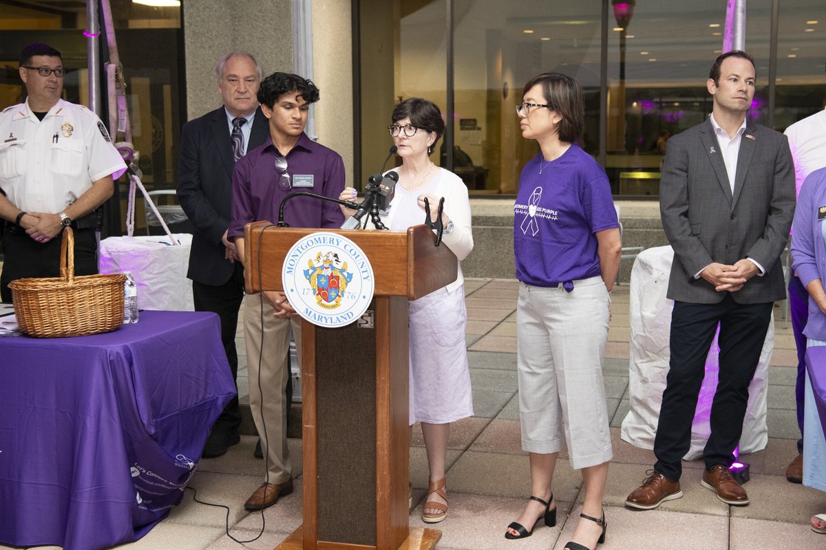 MCPS's tweet photo. . @MocoGoesPurple kicked off their International Overdose Awareness Day &amp; Recovery Month 💜💜

MCPS partners with the Montgomery Goes Purple community coalition to coordinate prevention and support around substance use. https://t.co/nXBVs36KEY
