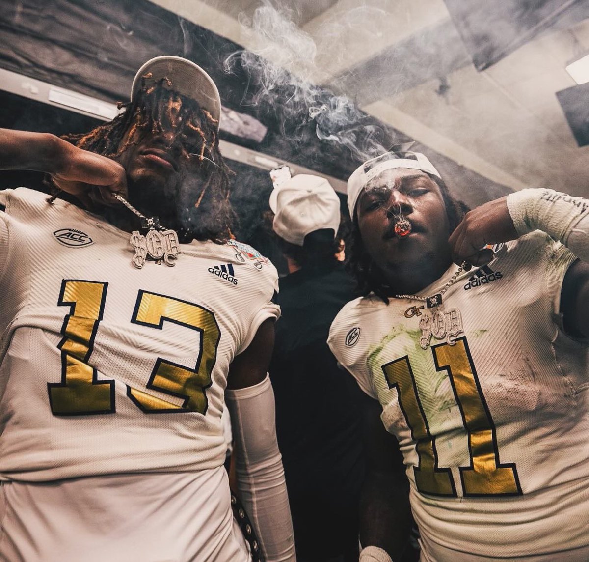 GAFollowers's tweet photo. MARTA BOWL TOMORROW 🐾🐝

Georgia Tech vs Georgia State https://t.co/zXjzckgytu