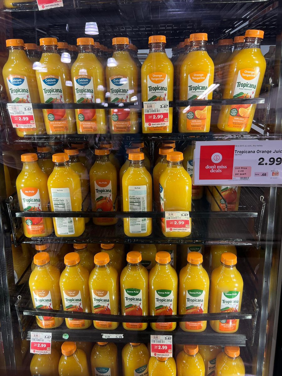 JC_Angel's tweet photo. .@Tropicana stop shrinking the juice. No way I will pay this for 46oz of orange juice even on sale. I know different stores have their prices but the shrinkage is ridiculous and you just lost a life long customer. https://t.co/T5NxbfaXc5