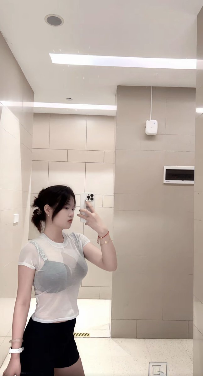 风景看不厌，佳人亦是如此！