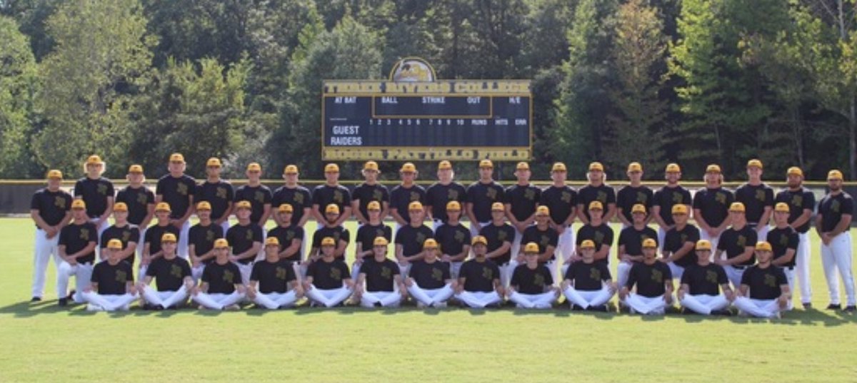 LippensAnne's tweet photo. The fall schedule starts on September 7 at South Western Illinois College⚾#14 3R-Raiders https://t.co/zUVGXndtRx