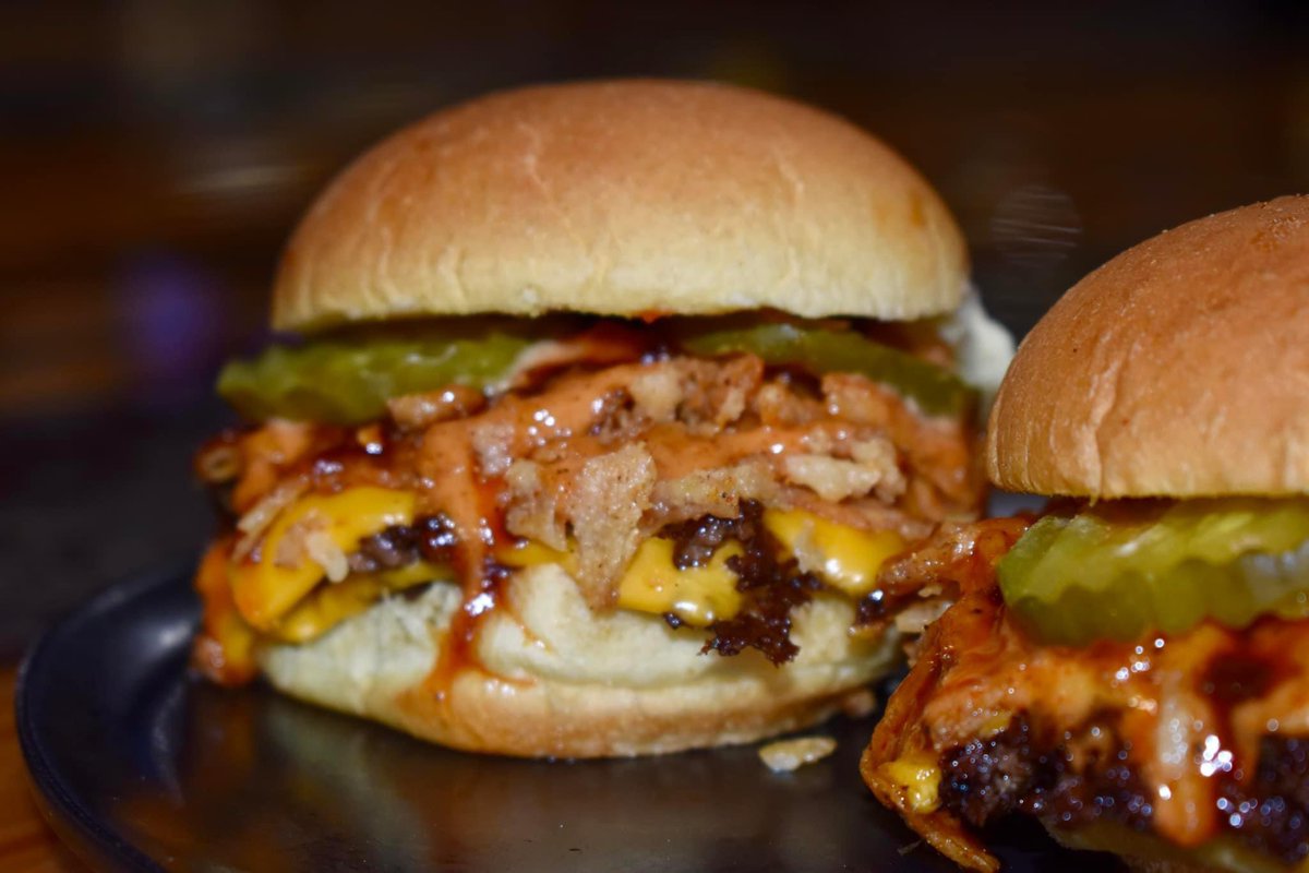 TheGrubShack_FL's tweet photo. Hello Friends!  The Grub Shack is open tonight from 5-8 PM at Carib Brewery! Join us for a fun open mic night and some tasty bites.
See you soon!

⭐️Find Us @ CaribBrewery
200 Imperial Blvd.
Cape Canaveral, Florida 32920 

🌴https://t.co/sDIypLdy4y

#TheGrubShack_FL #FoodTruck #CaribBrewery #321LimeHouse #Burgers #Chicken #FishBites #CapeCanaveral #Beer #HotDogs #FrenchFries #OnionRings #FriedPickles #Wine #ChipsSalsa #Ciders #TriviaNight #Foodies #SpaceCoast #CocoaBeach #GoodEats #OpenMicNight