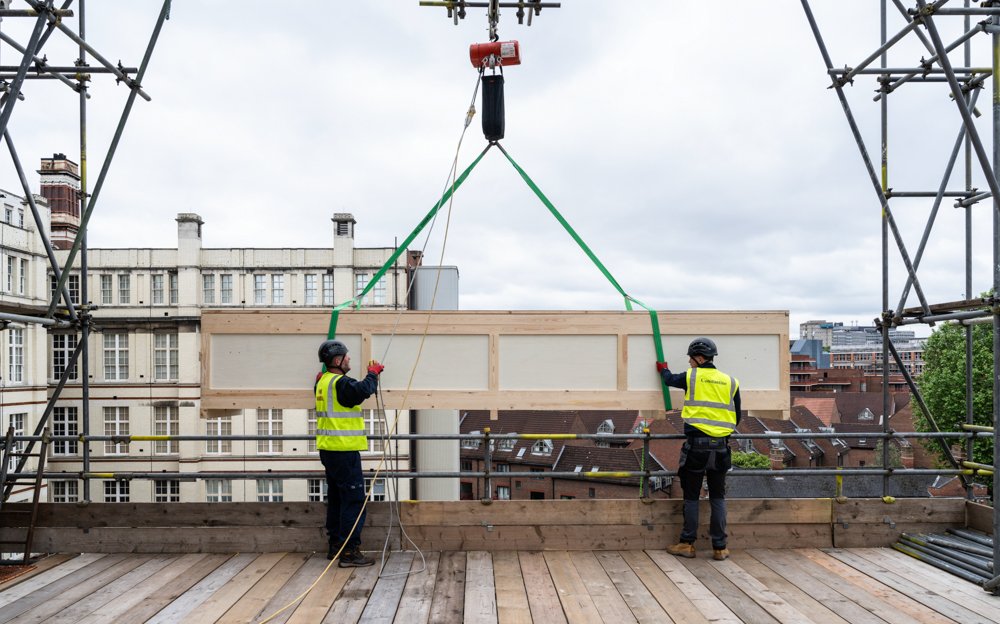 Simon Sladen tweet media