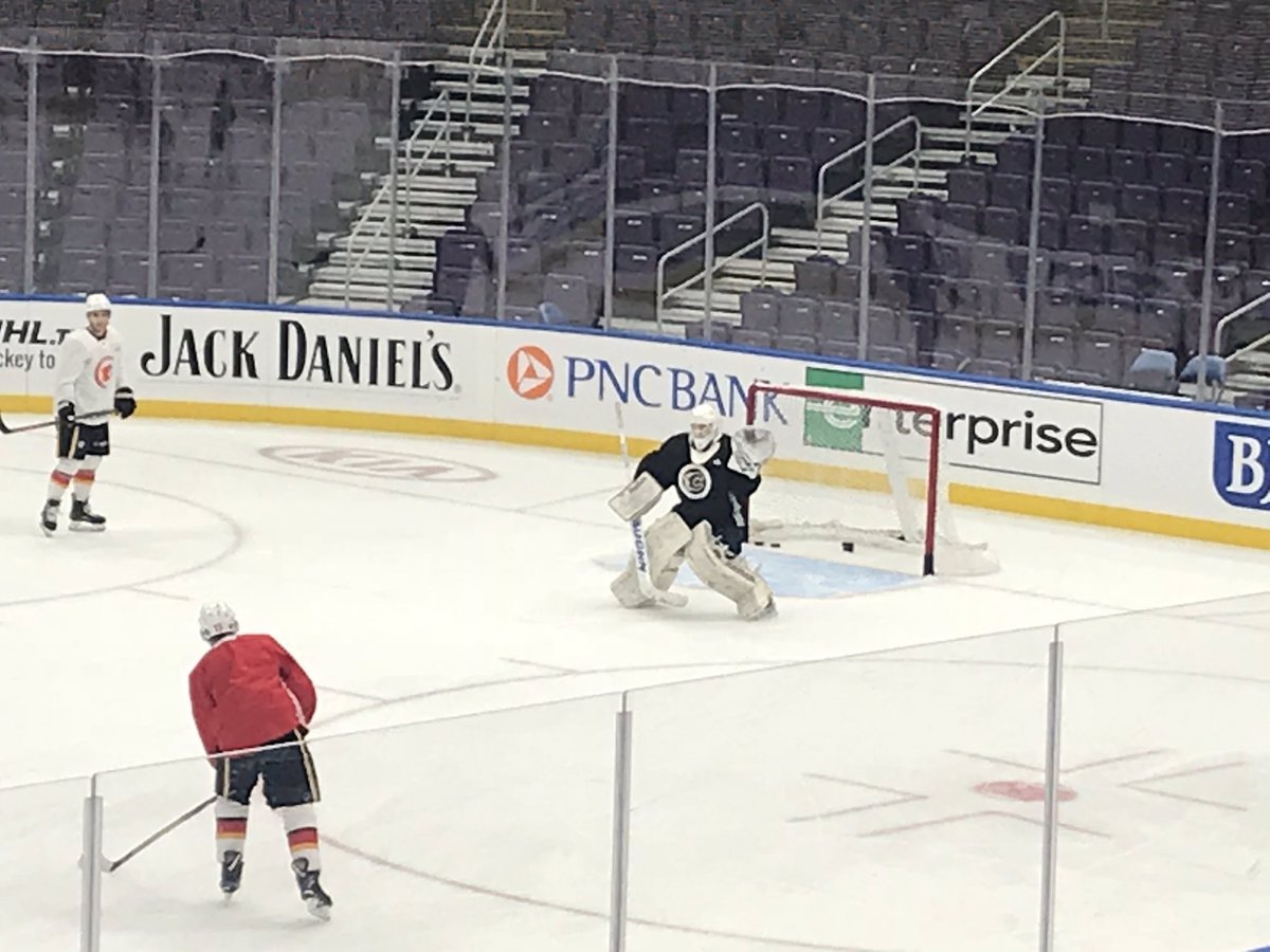 cool pic of johnny shooting on me and what made it even more cool was chatting with him about a buddy of mine who played with him growing up. such a nice guy too