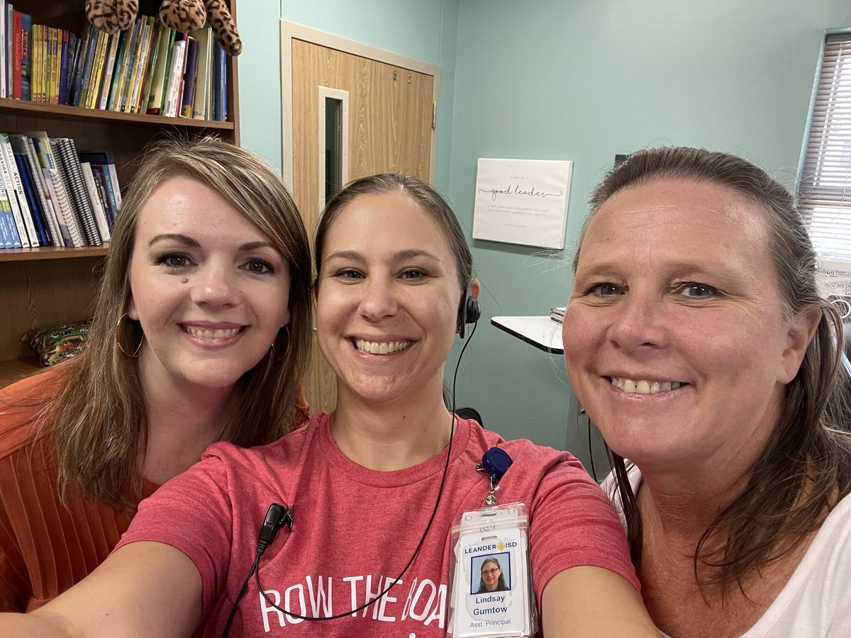 Lindsay Gumtow (@mrs_gumtow) on Twitter photo Special visitor <a href="/GiddensJaguars/">Giddens Jaguars</a> today! Love @KWaltmon_LISD and the legacy she continues to leave. #1LISD #rowtheboat Special visitor <a href="/GiddensJaguars/">Giddens Jaguars</a> today! Love @KWaltmon_LISD and the legacy she continues to leave. #1LISD #rowtheboat