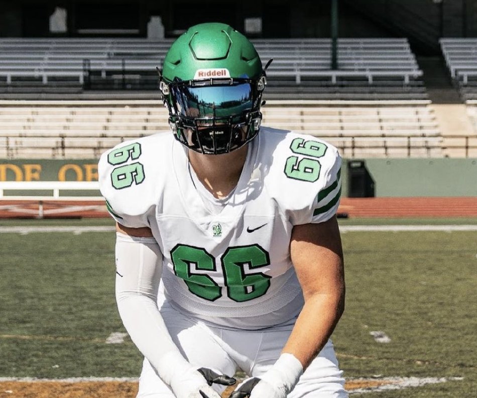 West Linn star and Oregon State commit Jake Normoyle named Oregon’s top offensive lineman: SBLive/SI preseason football awards si.com/high-school/re…
