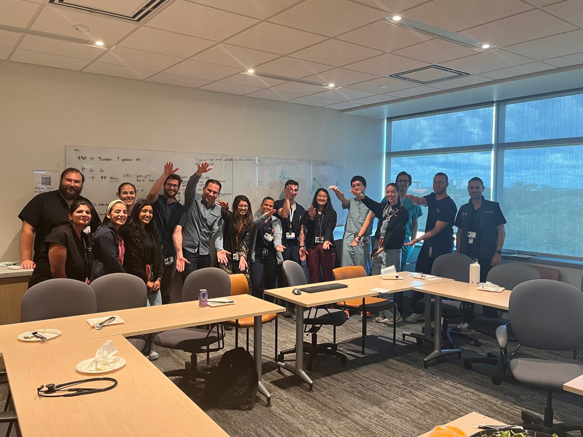 UFNeuroRes's tweet image. It was great to have our 2015 residency graduate Dr. Danny Estupinan come visit and give a lecture to dispel myths about private practice neurology. Even though he currently is affiliated with FSU, he will always be a Gator at heart! 😊