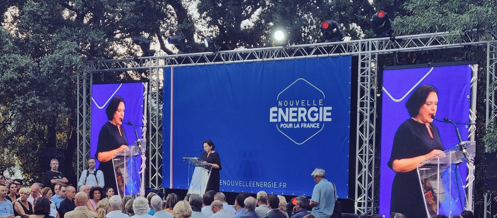 vanessavalence1's tweet photo. #NouvelleEnergie 
#Cannes 
#DavidLisnard #AlexandraMartin https://t.co/pfMD5IUhOa