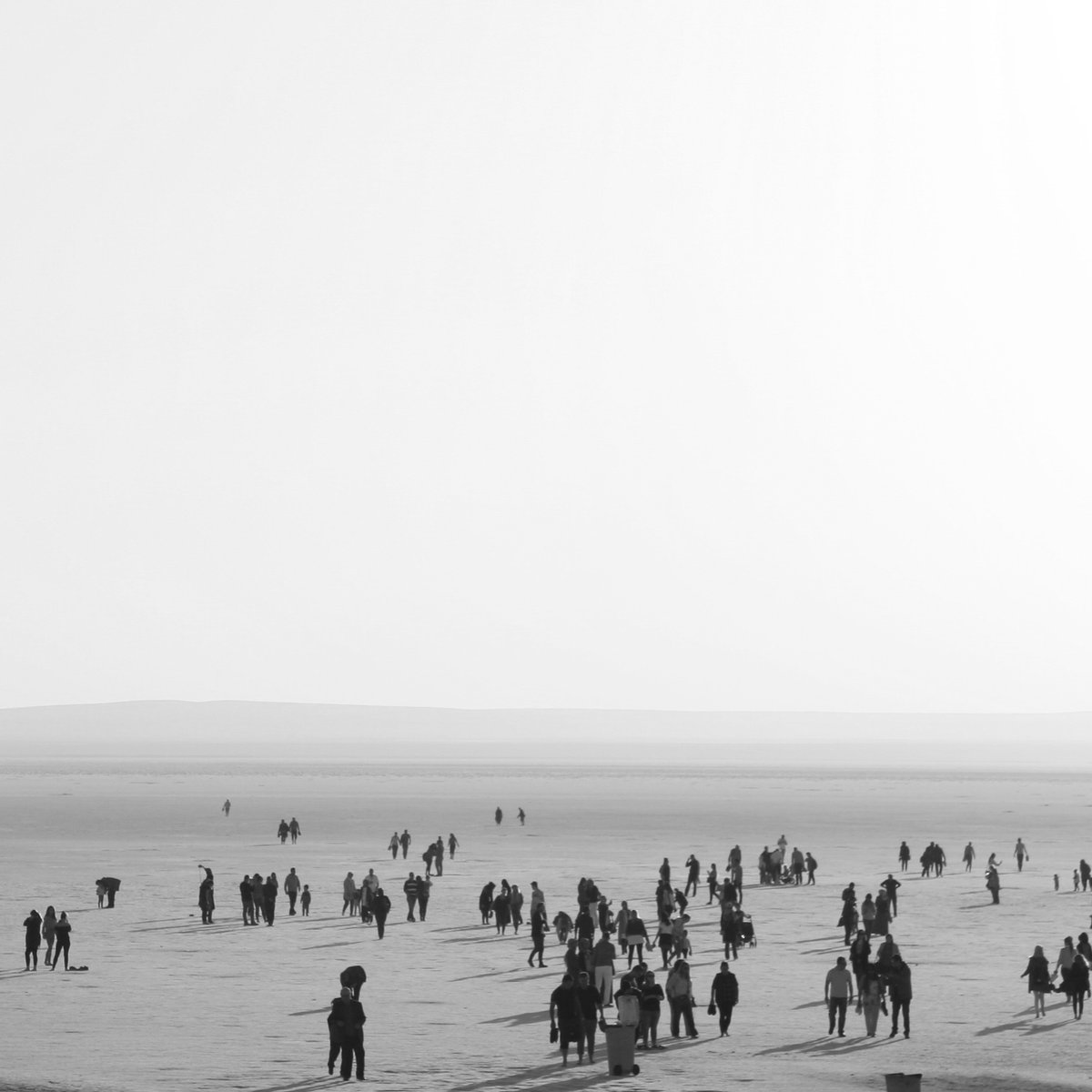 “Elbet Bir Gün Buluşacağız
İnsandan Fazla Bir Tiyatro”

YAZAR: Delal Şeker

Yazıyı okumak için: 
tiyatroylailgilihersey.com/elbet-bir-gun-…