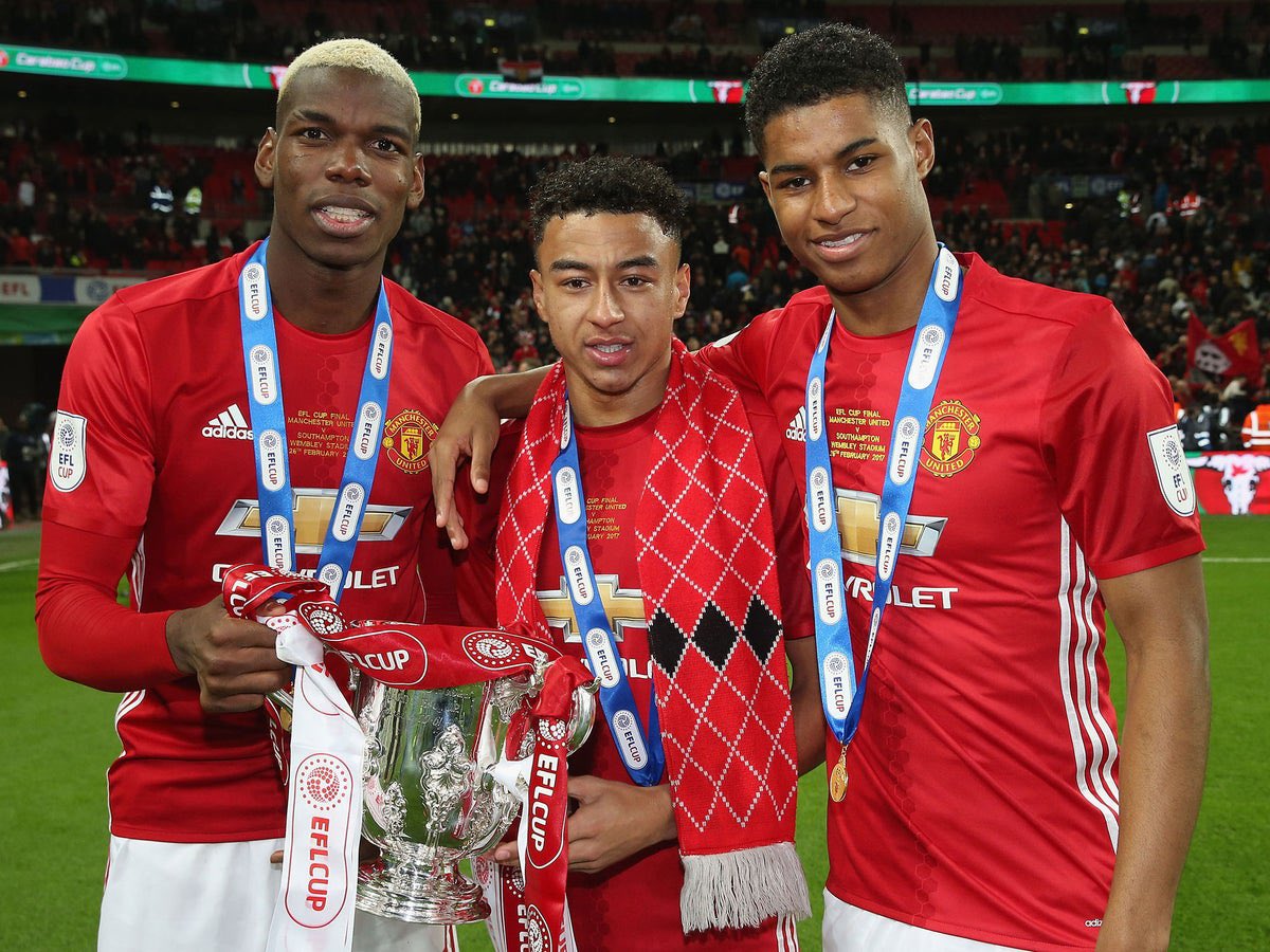TJayyyy_1's tweet photo. Just clocked he’s seen all his bro’s leave… https://t.co/2ko6CqrjAP