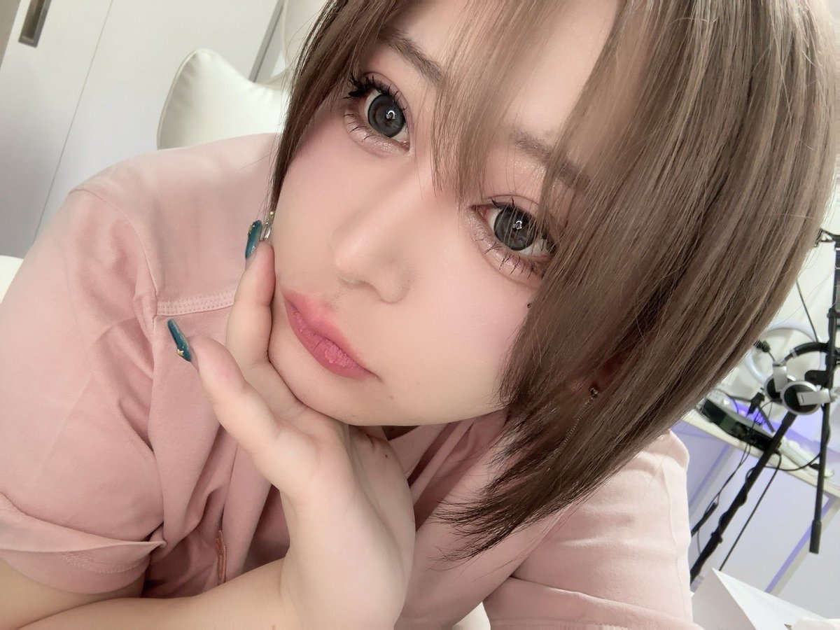 ねねさん 専用ページ GeO435tb0AAcTE2.jpg