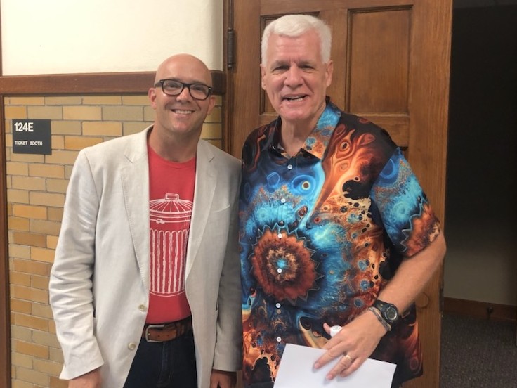 Matt Miller 🗑️ (@jmattmiller) on Twitter photo A meeting almost 10 years in the making!
<a href="/rickwormeli2/">Rick Wormeli</a> wrote an endorsement for my book Ditch That Textbook back in 2015.
I've known of -- and respected him -- for all these years.
Today at <a href="/ISU_BCOE/">Indiana State University Bayh College of Education</a> at <a href="/indianastate/">Indiana State University</a>, we FINALLY got to meet! A meeting almost 10 years in the making!
<a href="/rickwormeli2/">Rick Wormeli</a> wrote an endorsement for my book Ditch That Textbook back in 2015.
I've known of -- and respected him -- for all these years.
Today at <a href="/ISU_BCOE/">Indiana State University Bayh College of Education</a> at <a href="/indianastate/">Indiana State University</a>, we FINALLY got to meet!