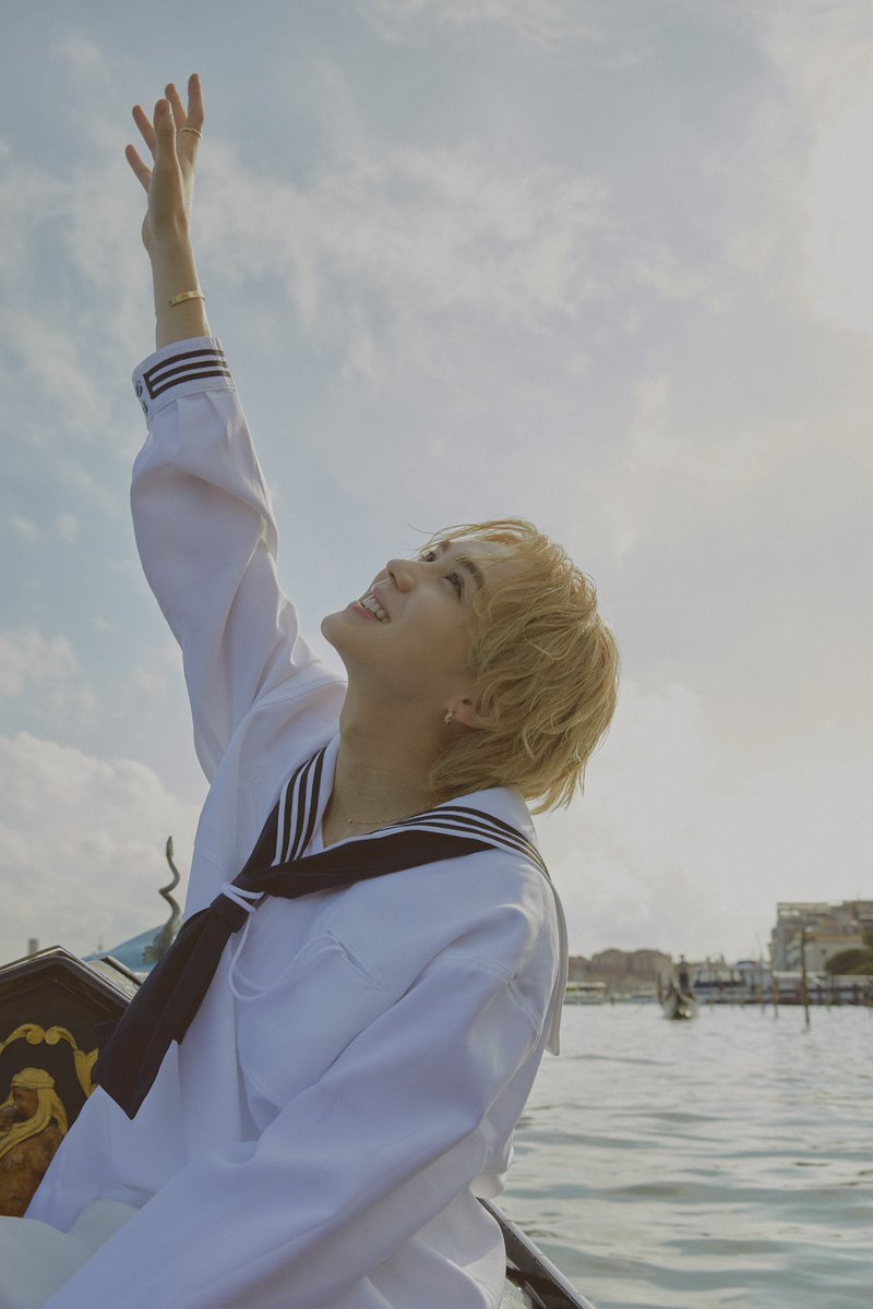 hokuto_asi's tweet photo. 空は果てしない。
奇跡の出会いに、ありがとう。

2nd 写真集 Ｏｒａｎｇｅ🍊
2025.1.24 

#orange
#いつもありがとう https://t.co/DKMVirch1m