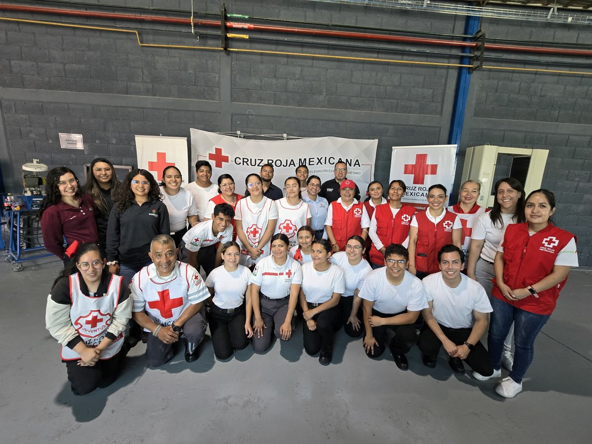 Cruz_Roja_Qro's tweet photo. ¡Integramos 1,300 kit´s de alimentos, para las reclusas del Centro Femenil de Reinserción Social Santa Martha Acatitla! 
¡En la Cruz Roja Querétaro creemos firmemente en el poder del #Voluntariado! 
#AyudarNosMueve #TúEresCruzRoja #Wiremax https://t.co/3xzf3Eevm4