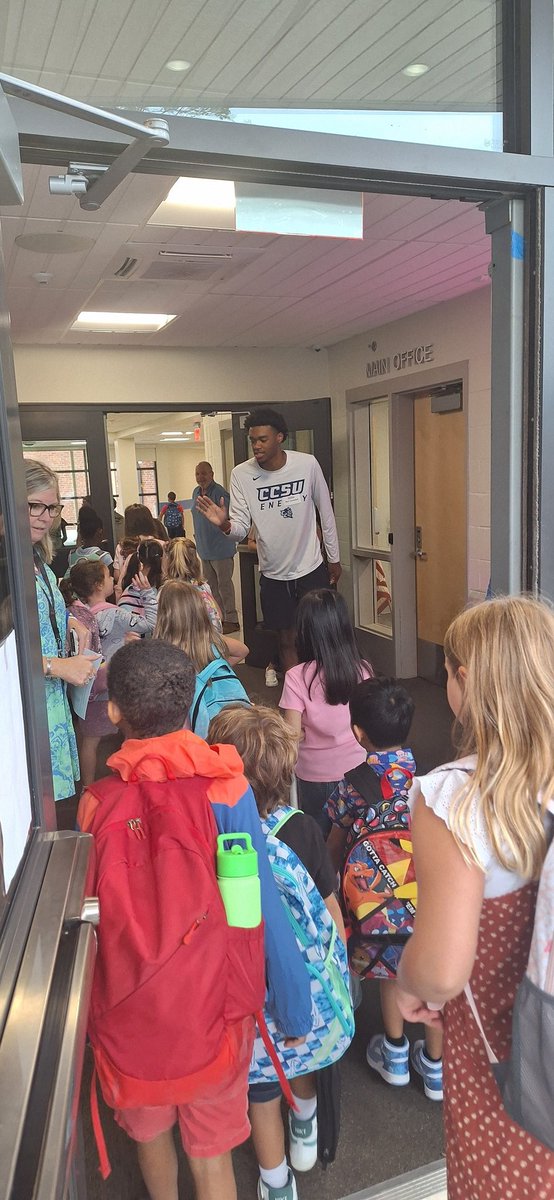 CCSU Men’s Basketball tweet media