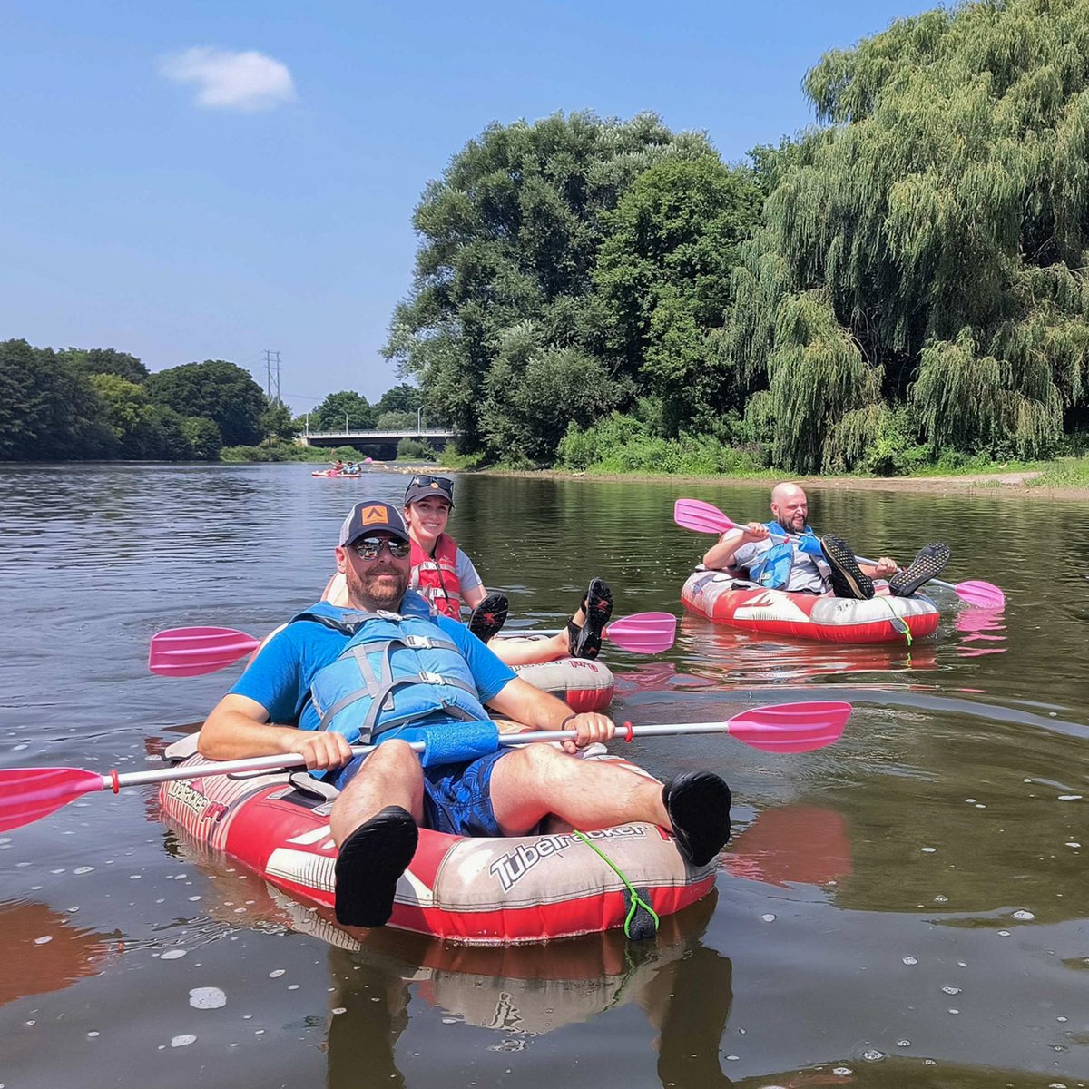 clearpathrobots's tweet image. Summer at Clearpath Round-Up 🌞

🍦 2 ice cream truck visits
🛶 1 afternoon tubing down the Grand River
🍔 8 sizzling Friday BBQs
🎲 4 epic board game nights
🌈 1 family BBQ party

#ClearpathSummer #ClearpathRobotics #WorkHardPlayHard