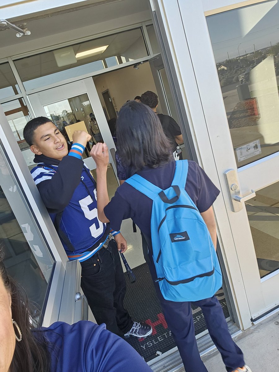 Rose Cereceres tweet media