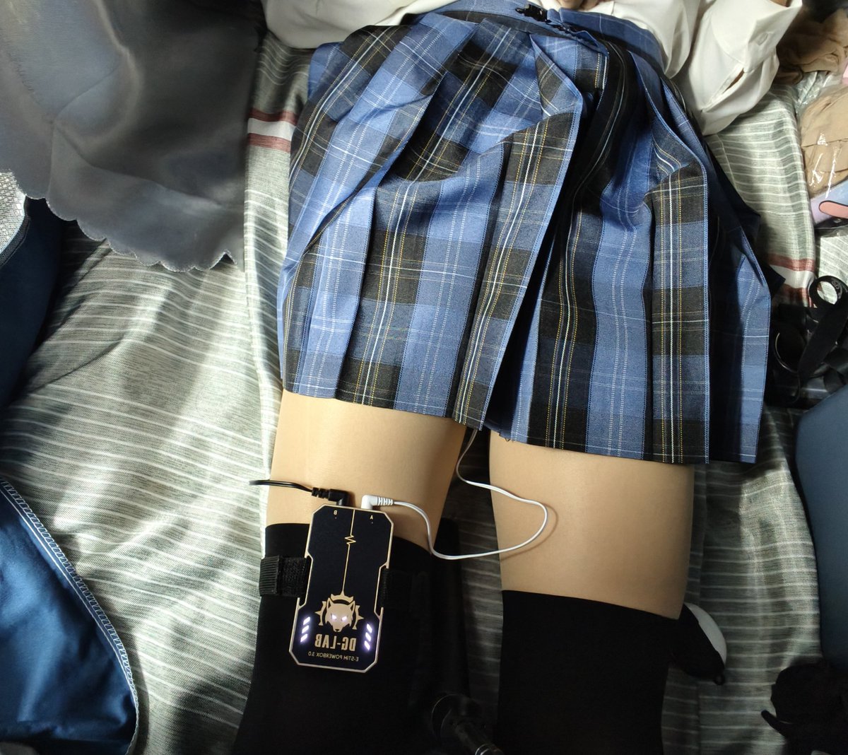 寝室偷偷的.... #郊狼