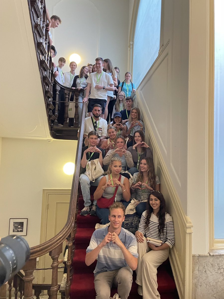GI_London1's tweet photo. Lasting international connections through learning German: 32 young people from Denmark, the UK, Ireland, Iceland, Sweden, Finland and the Netherlands are taking part in a PASCH alumni meeting in Amsterdam this week. #PASCH #MFL #Languages https://t.co/A5k5WvkTPG