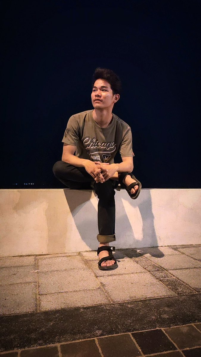 อยู่คนเดียวมันก็เหงาเหมือนกันเนอะ #บ่อวิน #หนองกางปลา  #พันเสด็จใน #เหงาามาก