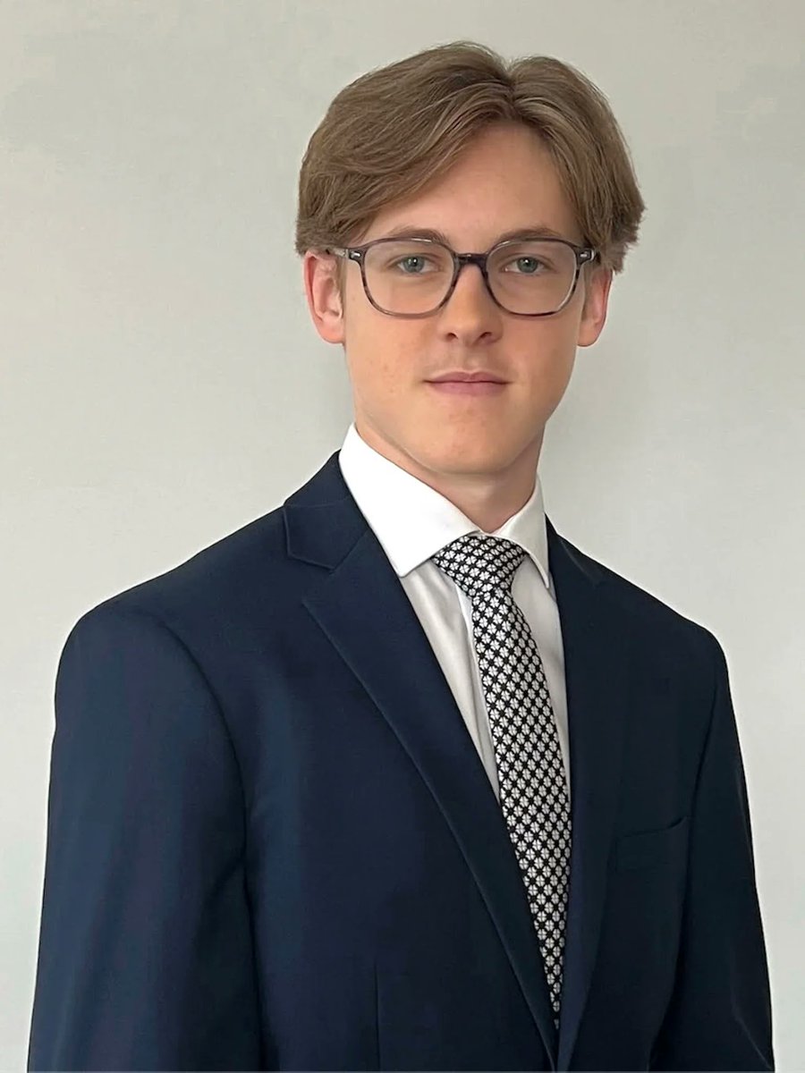 WaterlooENG's tweet image. 🎉 A big congratulations to our incoming #WaterlooEngineering students on becoming Loran Scholars! The Loran Scholars Foundation seeks candidates who excel beyond academics — Loran Scholars are driven by integrity, courage, curiosity, and a passion for service. 🌟🙌