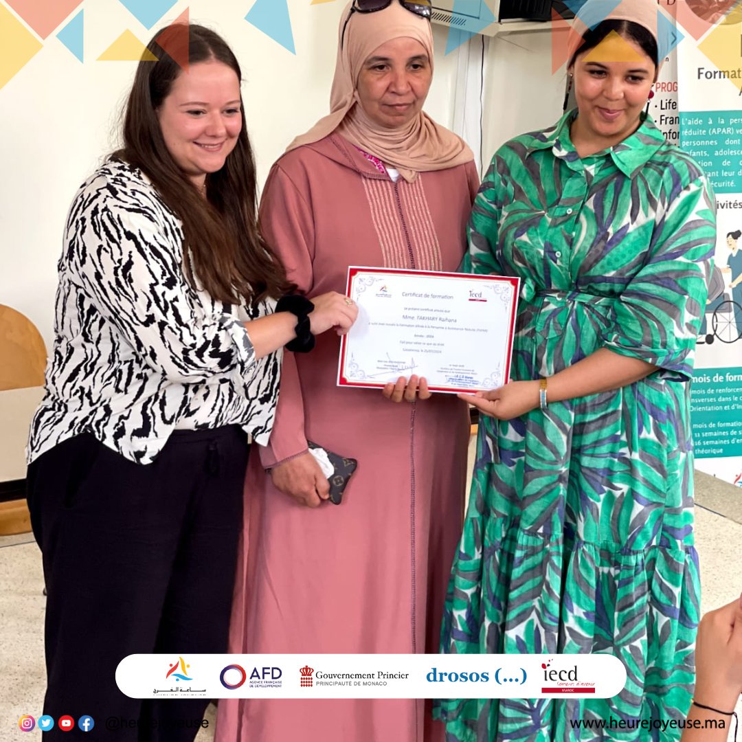 Association l'Heure Joyeuse (@l_joyeuse) on Twitter photo 📍📍Retour en images sur la cérémonie de remise des certificats aux 24 lauréats de la promotion 7 de la formation FAPAR.
🆙Nos sincères remerciements à nos partenaires impliqués avec nous dans ce projet 💪
#HeureJoyeuse #FAPAR #Formation
<a href="/AFD_France/">Agence Française de #Développement (AFD) 🇫🇷 🇪🇺</a> 📍📍Retour en images sur la cérémonie de remise des certificats aux 24 lauréats de la promotion 7 de la formation FAPAR.
🆙Nos sincères remerciements à nos partenaires impliqués avec nous dans ce projet 💪
#HeureJoyeuse #FAPAR #Formation
<a href="/AFD_France/">Agence Française de #Développement (AFD) 🇫🇷 🇪🇺</a>