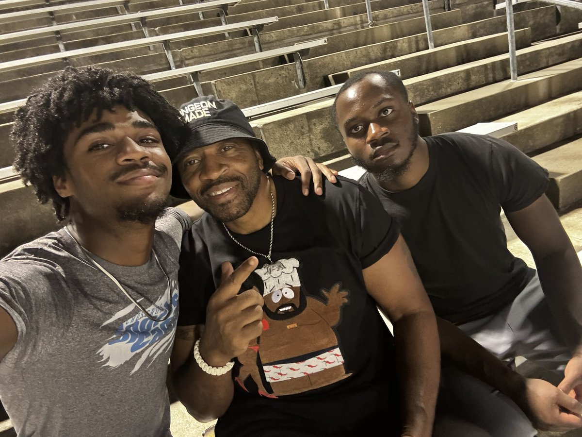 Donovan Browder (@donovanb26) on Twitter photo Coming to see <a href="/MasonDLion07/">Mason Demetrius Williams</a> play. This what <a href="/DungeonDFW/">Bertram Lawrence Sr</a> truly about! FAMILY! Coming to see <a href="/MasonDLion07/">Mason Demetrius Williams</a> play. This what <a href="/DungeonDFW/">Bertram Lawrence Sr</a> truly about! FAMILY!