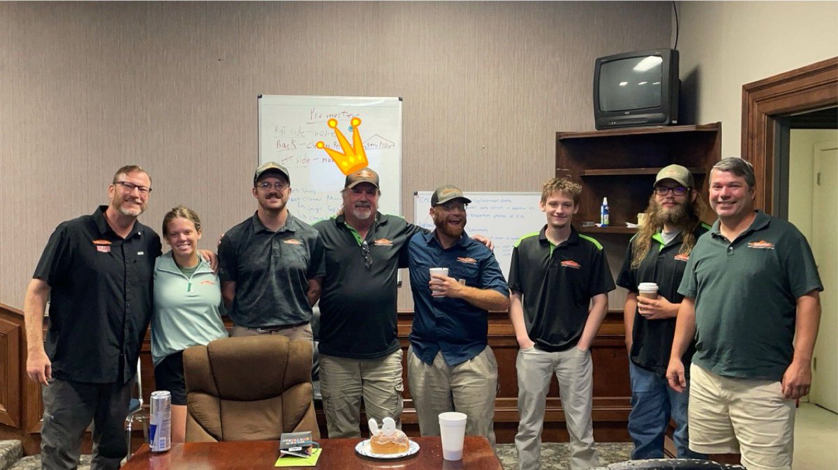 🎂 Happy Birthday to Aaron! 🎂
Today is a special day because we get to celebrate one of the stars of our #SERVPRO team!🌟 Aaron is always going above and beyond. Thank you for all that you do, and we hope this year brings you continued success and happiness. Cheers to many more!