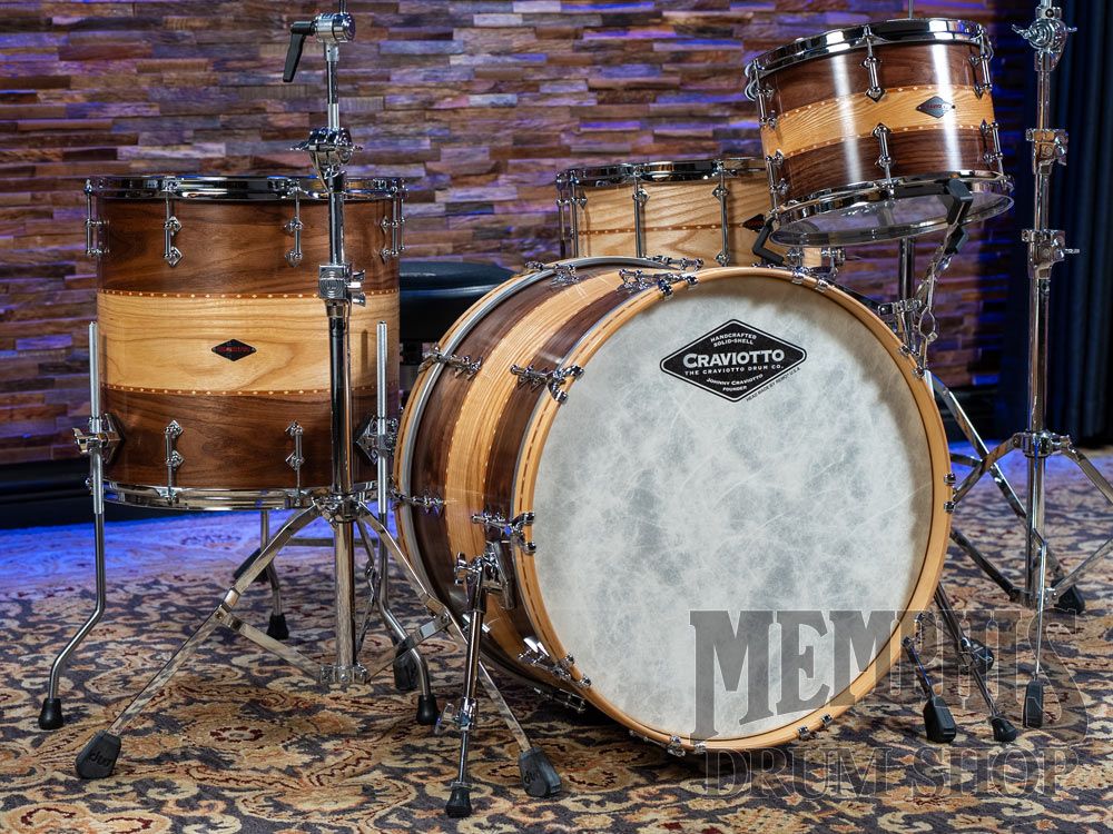 memphisdrumshop's tweet image. Check out the Craviotto Custom Shop Stacked Walnut/Ash/Walnut Drum Set with Dual Cherry Inlay in a 22/12/16 configuration ($7,985.00)! Buy it now at memphisdrumshop.com/craviotto-cust…

#drums #drumset #craviotto #drumshop