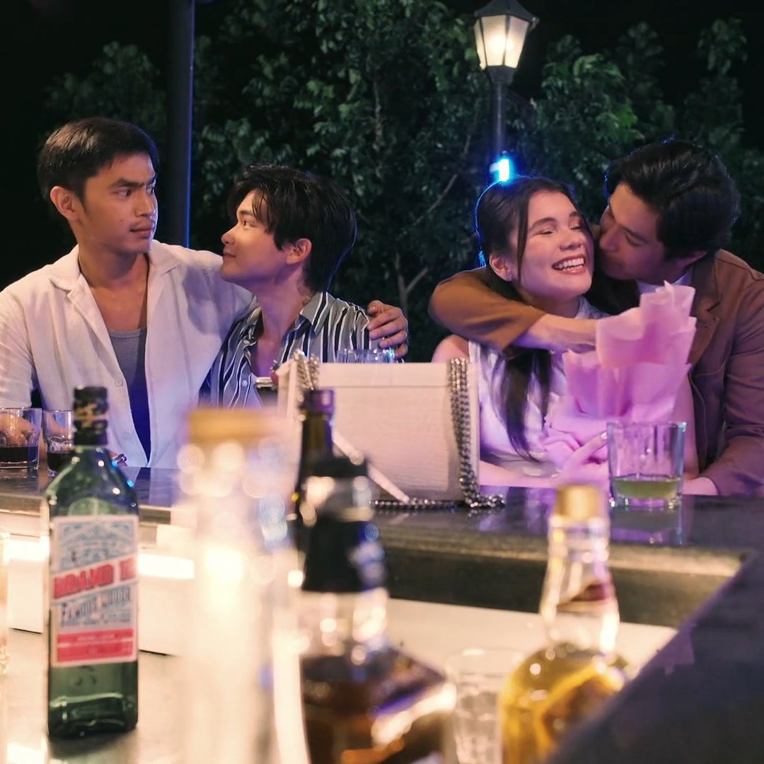 viah_hh's tweet photo. SanJi officially signing-off. 

–very demure ‘din ‘to haha, sabi na iba ‘yung tingin ni Kenj kay Kurt e. Thought Sanya will be left out e, Aljon his new BF! WAAHH🙇‍♀️. Thank you #TommyAlejandrino &amp; #GelaAtayde.

#HighStreet https://t.co/vbqIlPDSIa