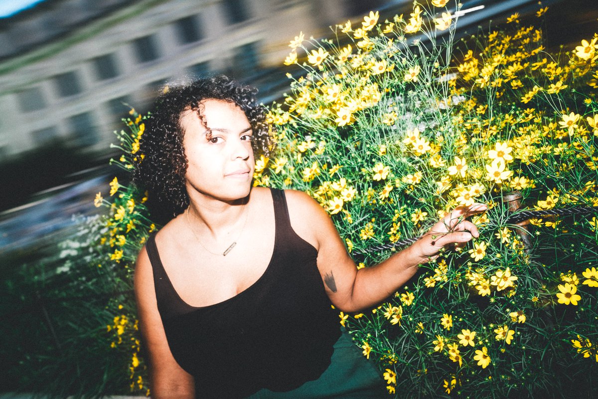 It's here!! <a href="/oceanator/">oceanator</a>'s powerful new album, Everything is Love and Death, is out now. 💛

oceanator.ffm.to/everything-is-…