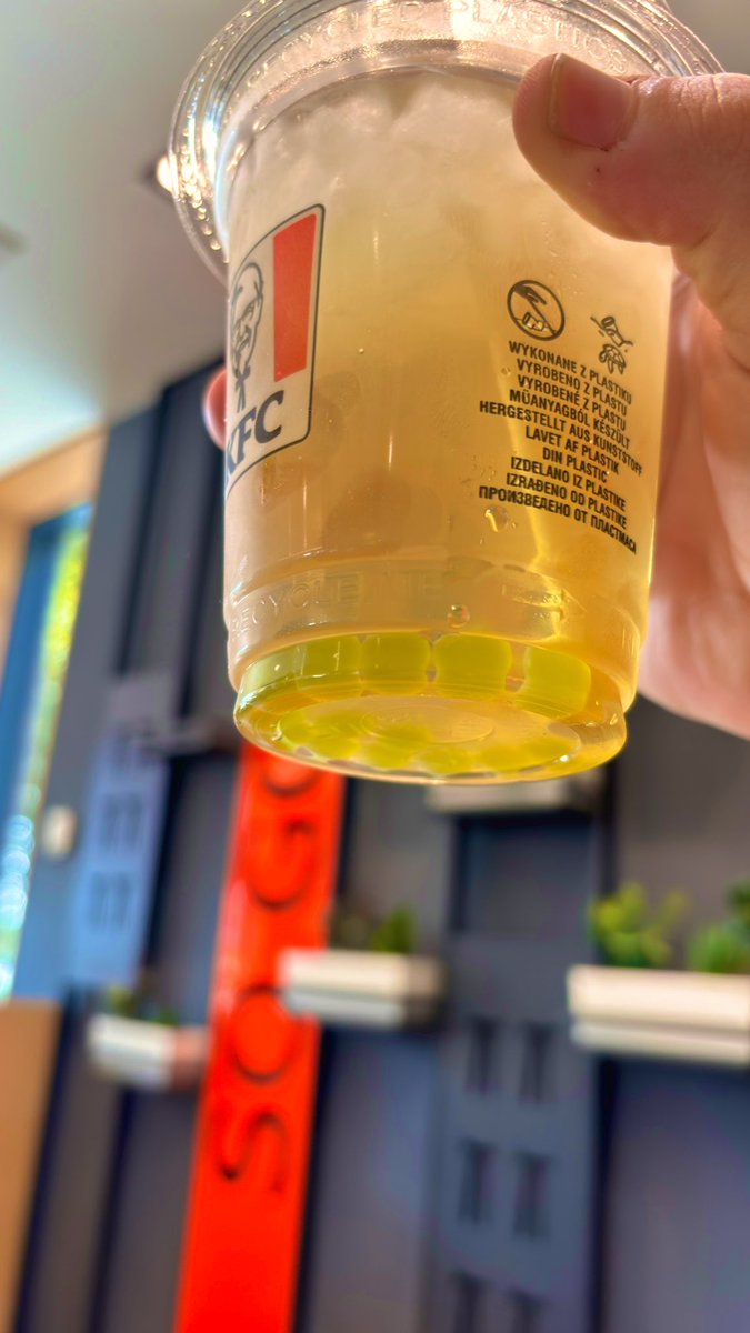 tolik bubbles, že to dokážu spočítat na prstech hahaha 
<a href="/kfc/">KFC</a> <a href="/KFCCZ/">KFC Česká Republika</a>