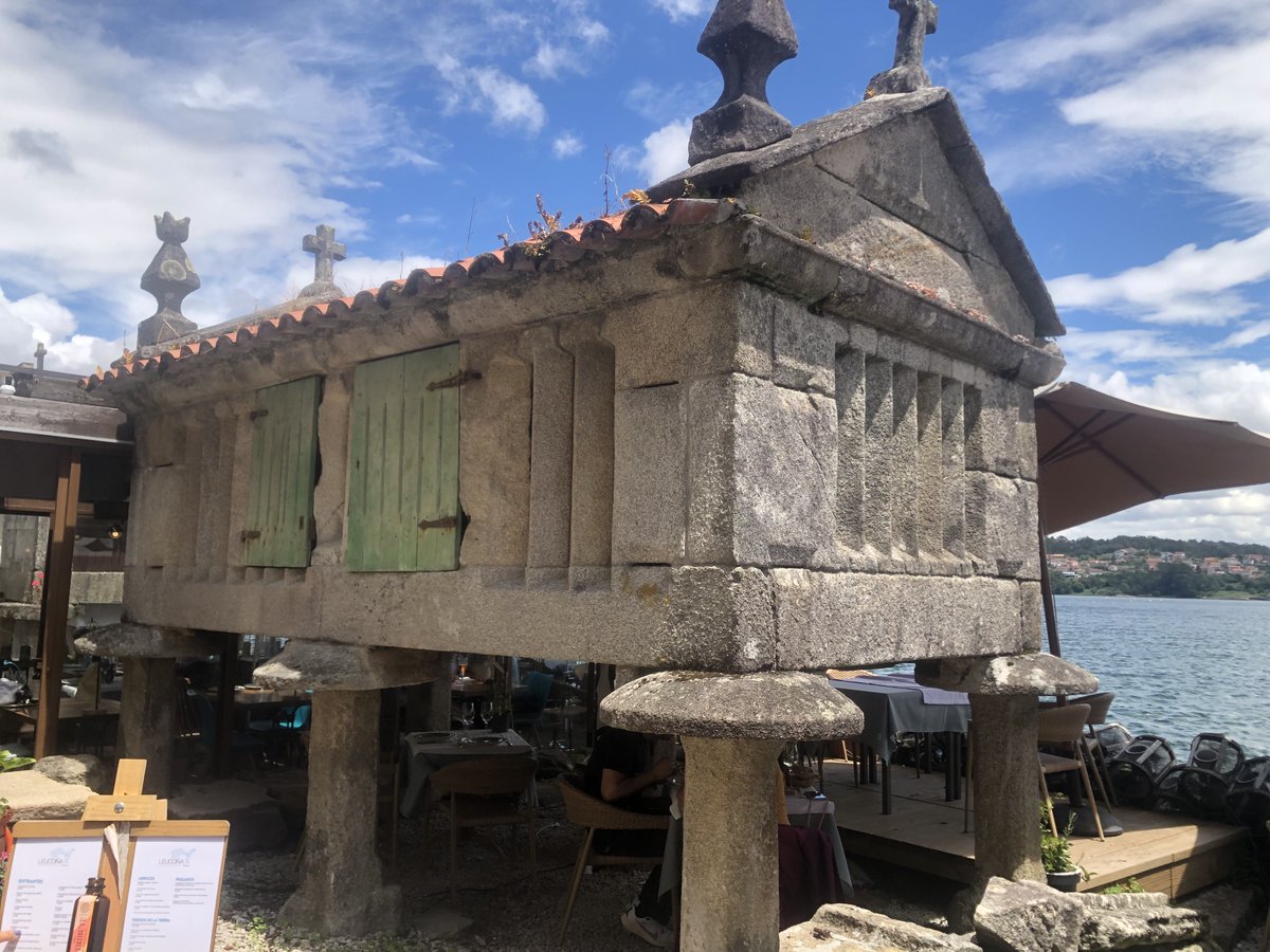 Vino Albariño, gastronomía, pueblos con encanto, todo en <a href="/Rias_Baixas/">D.O. Rías Baixas</a>. Os comparto todo lo que hice en un viaje fabuloso: soniagraupera.com/2024/08/que-ve… <a href="/turisriasbaixas/">Turismo Rías Baixas</a> <a href="/BodegasVionta/">Bodegas Vionta</a> <a href="/FerrerWines/">Ferrer Wines</a> <a href="/Turgalicia/">Turismo de Galicia</a> <a href="/turismosanxenxo/">Turismo de Sanxenxo</a> <a href="/TurismodePoio/">Visita Poio</a> #GraupixVionta #GraupixRiasBaixas