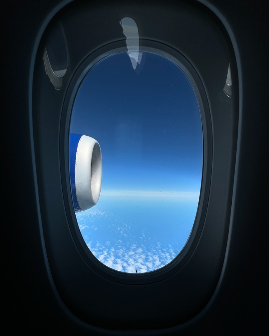 angeloedades's tweet photo. Tiny Dornier 328JET windows ✈️
.
.
#instaaviation #window #dornier #dornier328jet #sunair #britishairways #ba #j328 #dornier328 #aviation #man #manchester #bll #billund https://t.co/j8k14KA0Ed