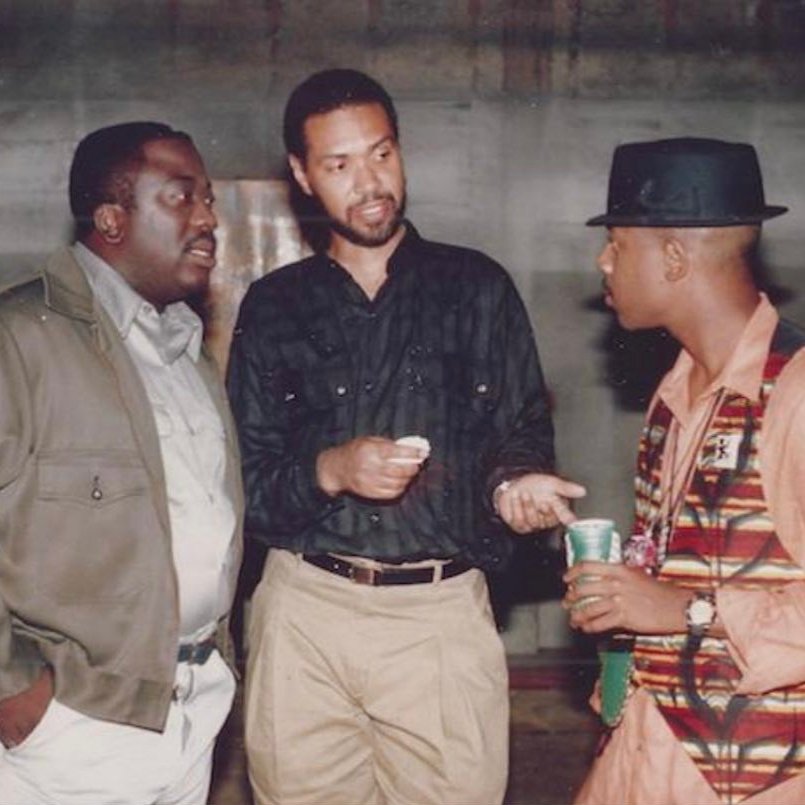 On set with Robin Harris. He was a mentor to me.

Can y'all name this movie?